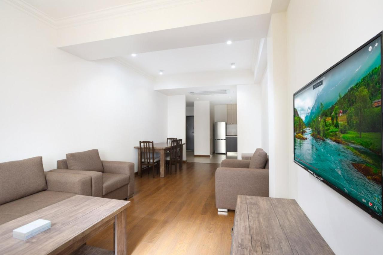Stay Inn-Apartments On Buzand 17 耶烈万 外观 照片